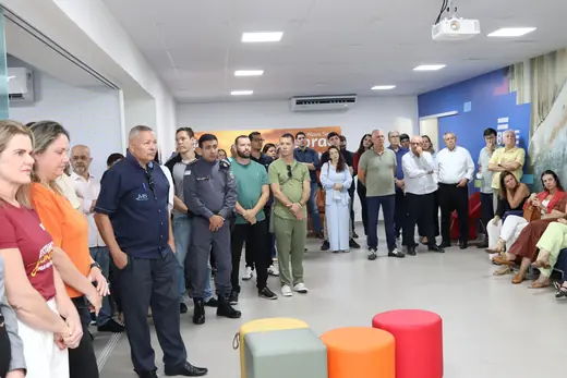 Cerca de cem empresários no evento do Dia do Comerciante